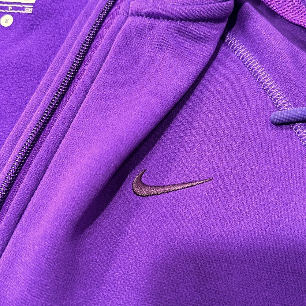 Nike Zip Up *Excellent Condition* - Picture 3 of 3